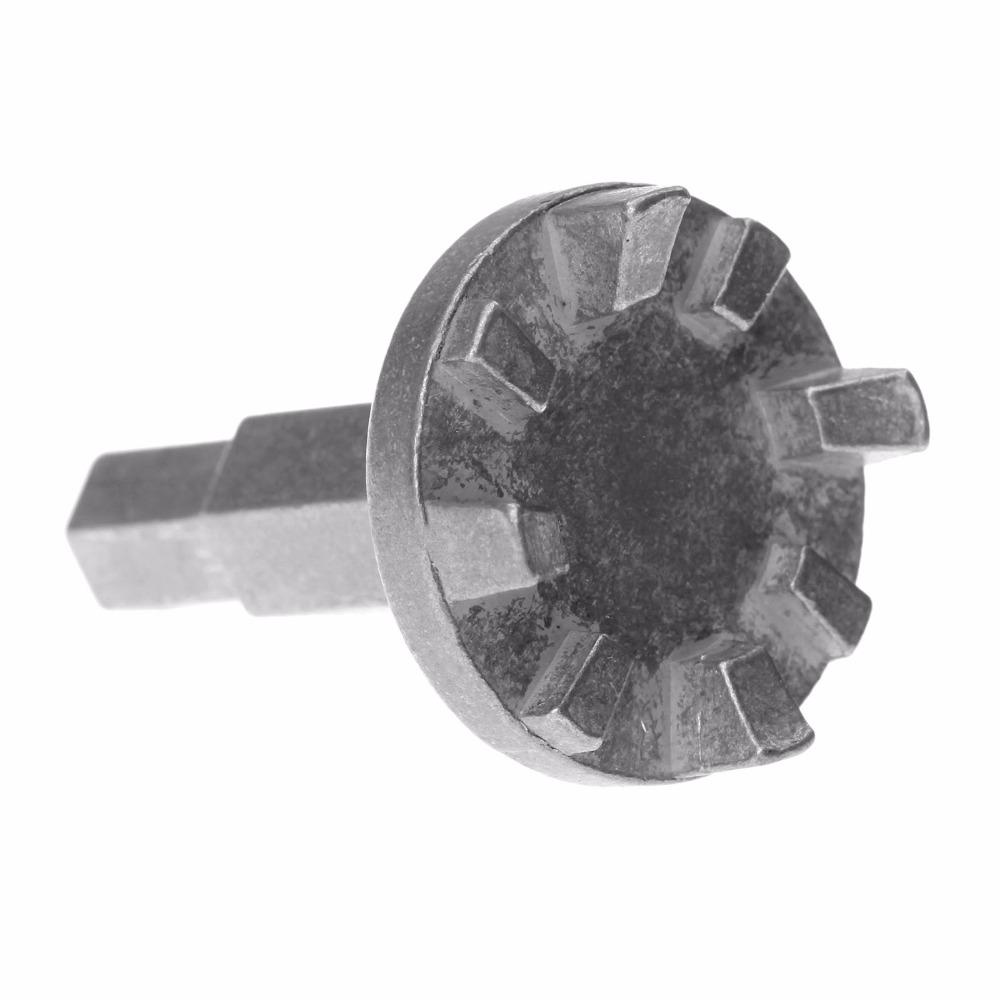 Cờ Lê Màu Đen Chuyên Dụng Cho Gậy Đánh Golf