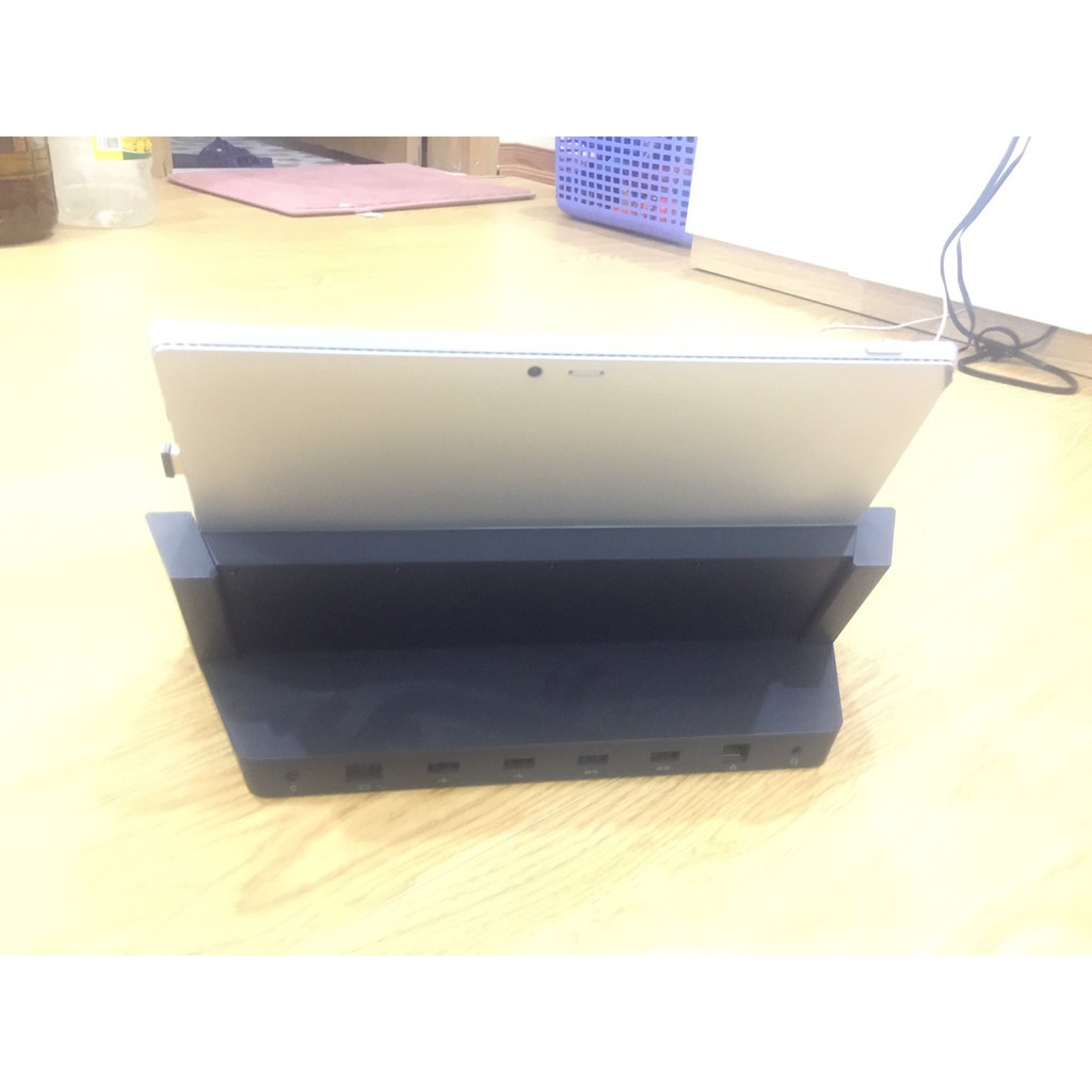 Chân đế Surface Pro 3 Docking Station