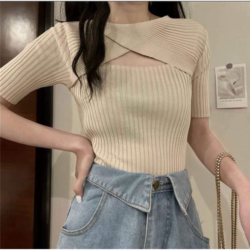 Áo len khoét ngực hàng QC