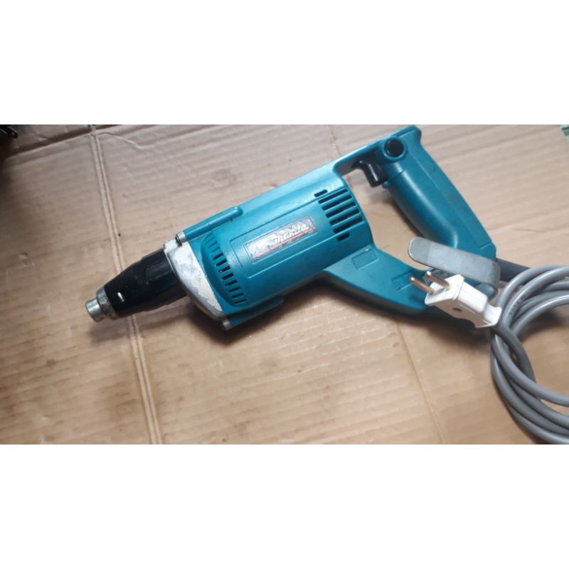 Máy bắt vít Makita nội địa Nhật