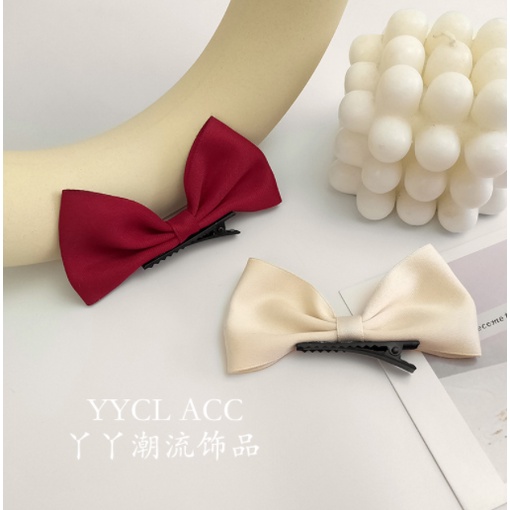Kẹp Tóc Ruy Băng Màu Đỏ Tiệm Thêu Việt