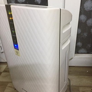 Máy lọc không khí sharp tạo ẩm
