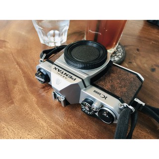 Máy ảnh film Pentax K1000