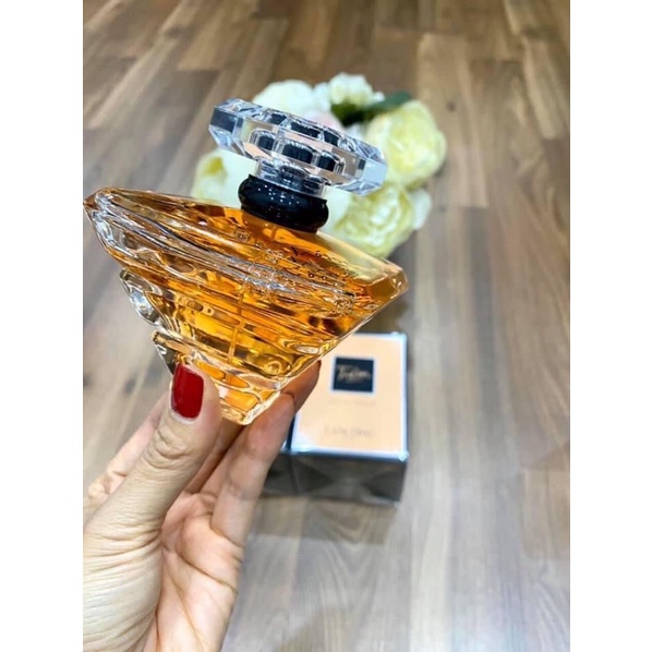 Nước hoa săn sale cho nữ