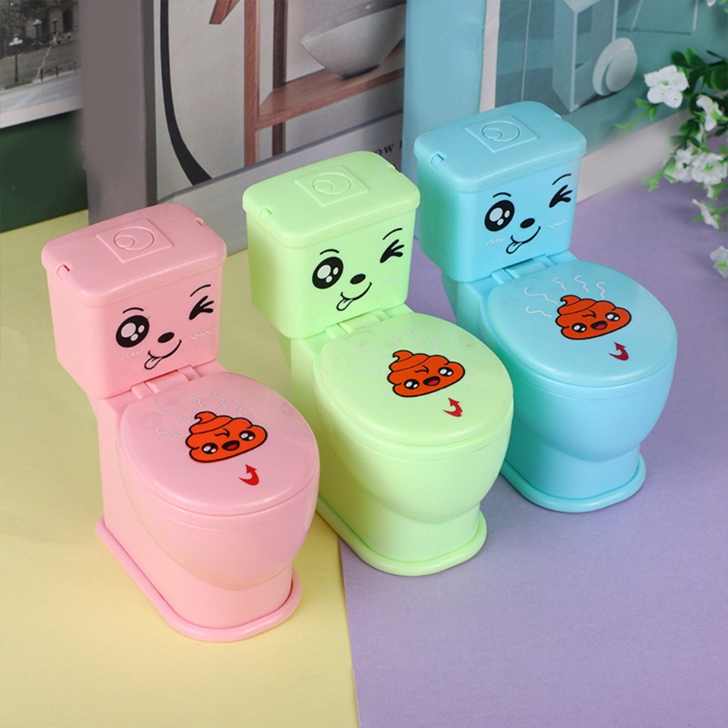 Đồ Chơi Bồn Cầu Phun Nước Vui Nhộn Cho Người Lớn Và Trẻ Em