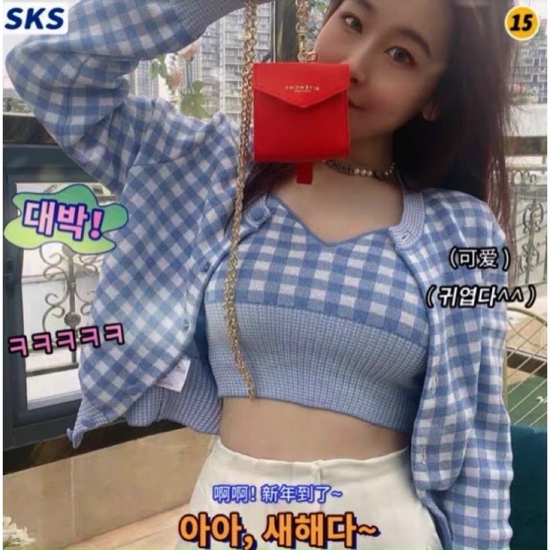 Pouch cầm tay Gìvanchee Red Pouch