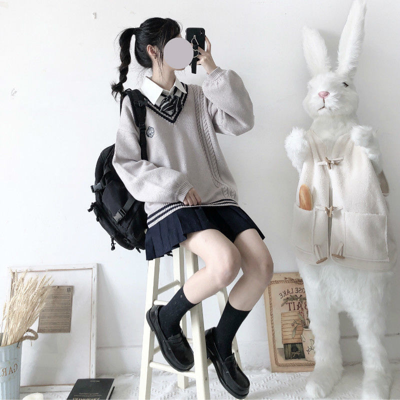 Áo Khoác Len Không Tay Cổ Chữ V Thêu Hình Thời Trang Hàn Quốc | BigBuy360 - bigbuy360.vn