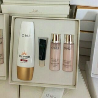 [New] Sét kém chống nắng Ohui Perfect Sun Red SPF 50/PA+++