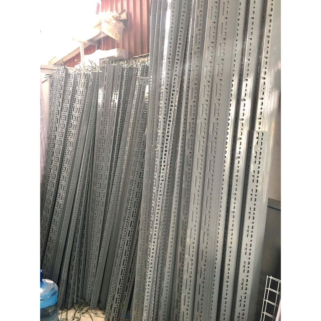 Sắt V lỗ ,sắt cây v lỗ