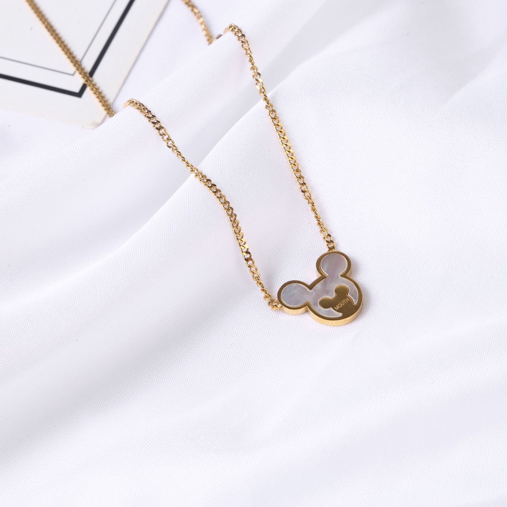 Dây Chuyền Thép Titan Mạ Vàng Hồng 18K Mặt Hình Gấu Đính Ngọc Trai Trắng Tự Nhiên Sang Trọng