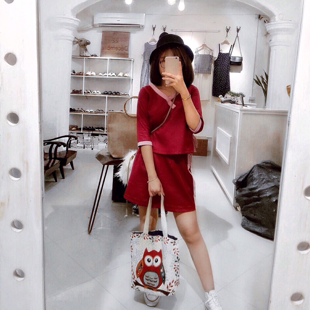 Set áo + váy Jiyeon