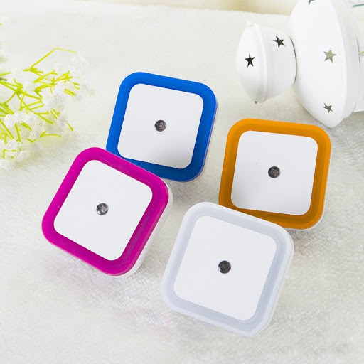 Đèn Ngủ Cảm Biến Ánh Sáng Tự Sáng Khi Trời Tối Và Tắt Khi Trời Sáng Tiết Kiệm Điện