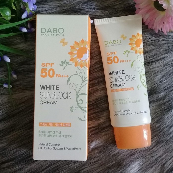 Kem Chống Nắng Không Nhờn Dính Tác Dụng Lâu DaBo White Sunblock cream  SPF50 Hàn Quốc 70ml