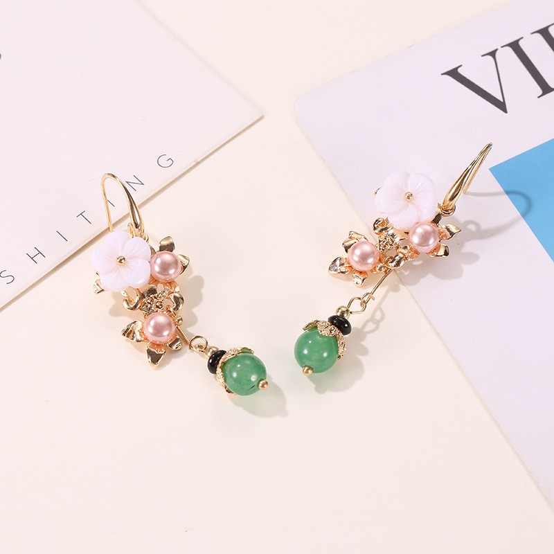 Khuyên Tai Dáng Dài Đính Hoa Và Ngọc Trai Phong Cách Trung Hoa