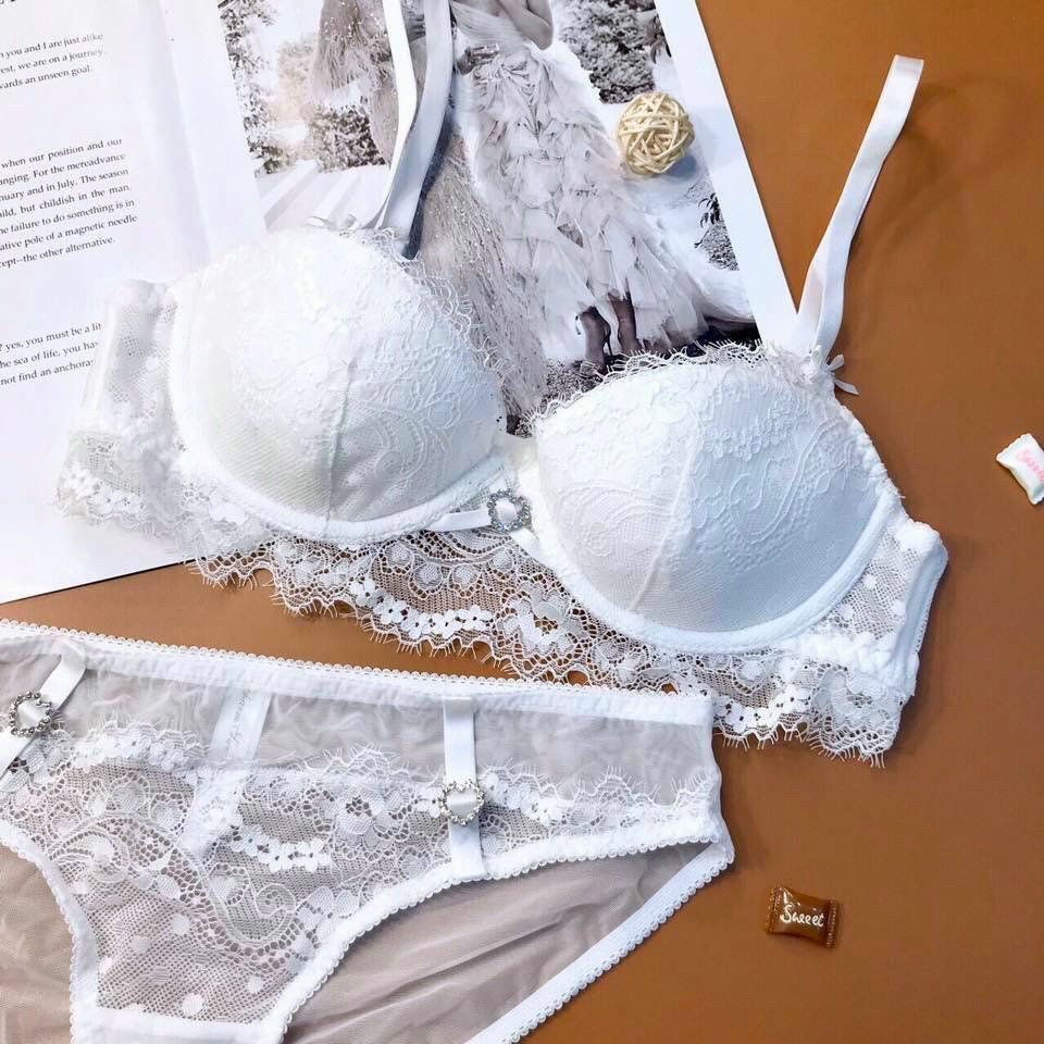 Bộ lót Charm không mút SIÊU XINH, có gọng, ren mềm mịn, nâng ngực | BigBuy360 - bigbuy360.vn