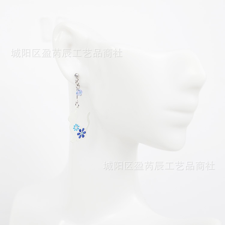 [Hàng Mới Về] Bông Tai Dạng Kẹp Không Đối Xứng Hình Hoa Cúc/ Mèo Bằng Resin