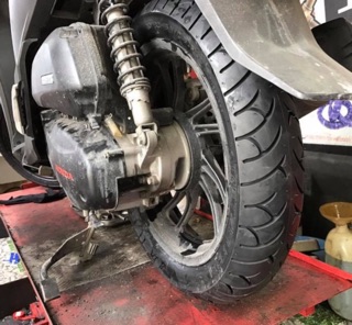 Cặp lốp METZELER cho xe SH