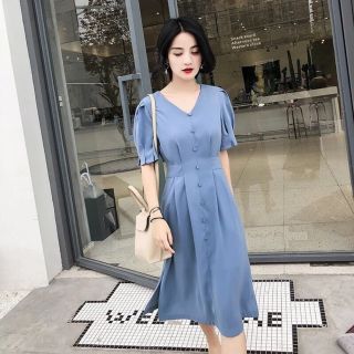 Đầm cổ v tay phồng xếp li