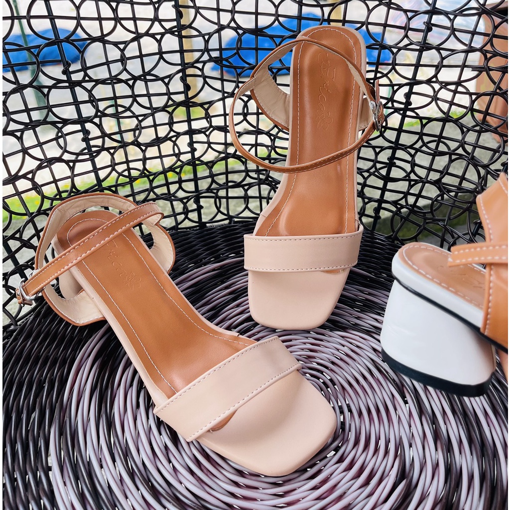 Sandal da mịn quai ngang phối màu kem trắng gót trụ thấp - 3P