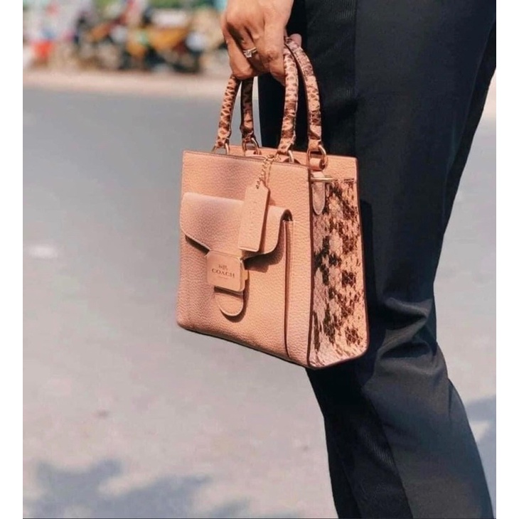 Túi Coach auth sale