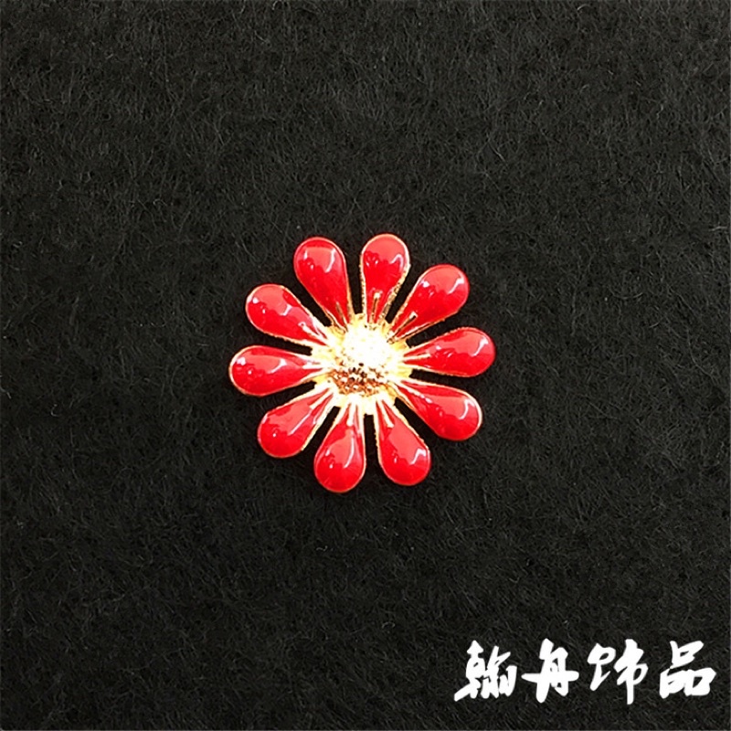 Center hoa trang trí nhiều màu