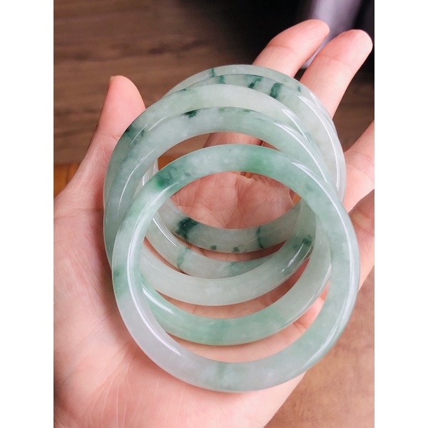 VÒNG TAY NGỌC JADE