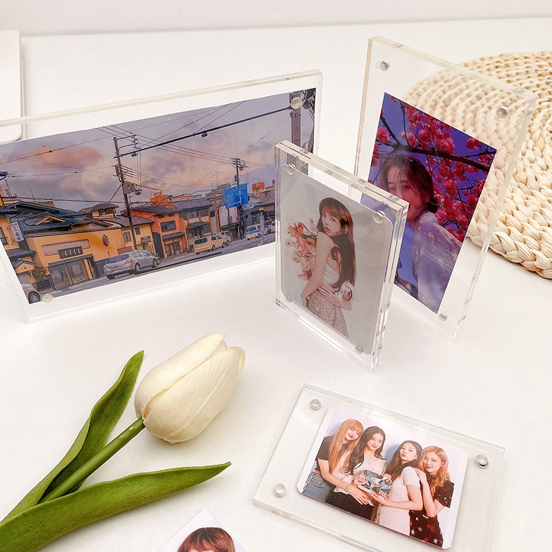 Khung Ảnh Đứng Bằng Acrylic Để Bàn Trang Trí