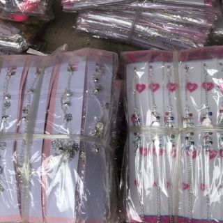 (Xả kho) Lắc tay không chọn mẫu.10k