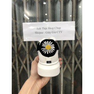 Giày thể thao gót hoa cúc