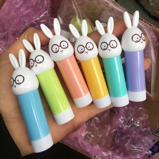 Vỏ son mac kim tuyến đỏ