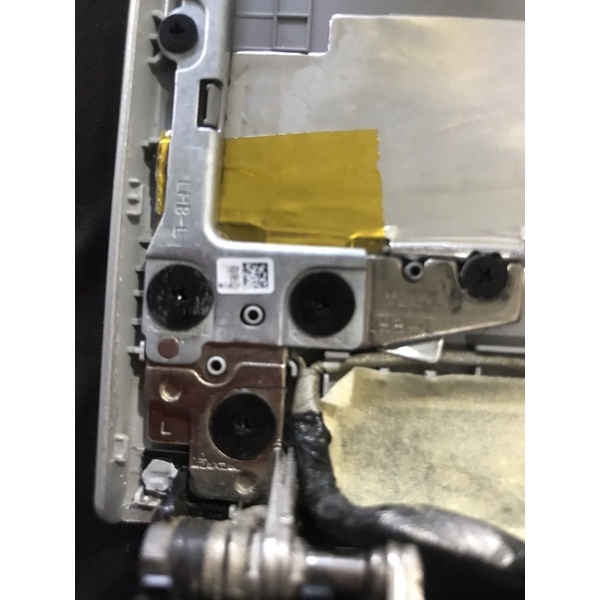 Ốc bản lề lapto Dell 5558