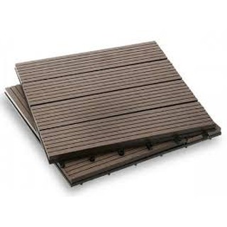 Vỉ gỗ nhựa composite mã 02 màu nâu cafe