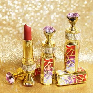 Son sáp kim cương kiss kylie nội địa cực sang chảnh