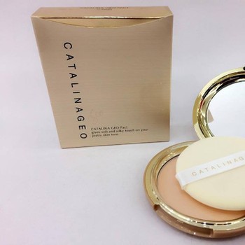 Phấn Phủ Trang Điểm Geo Catalinageo Golden Pact Vàng - HQ