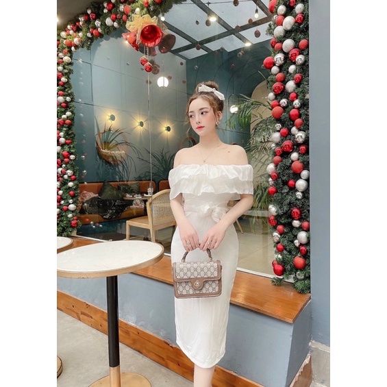 Đầm trắng trễ vai phối bèo điệu đà kèm đai thắt nơ siêu xinh | BigBuy360 - bigbuy360.vn