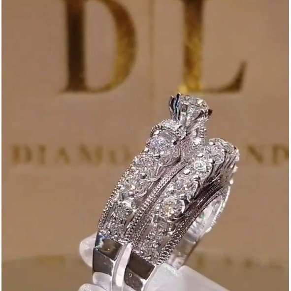 Nhẫn cưới hợp kim đính đá zircon cho cặp đôi