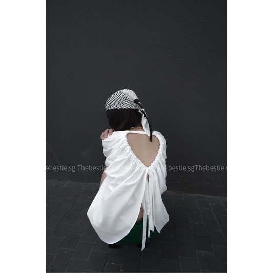 Áo trendy buộc nơ phía sau