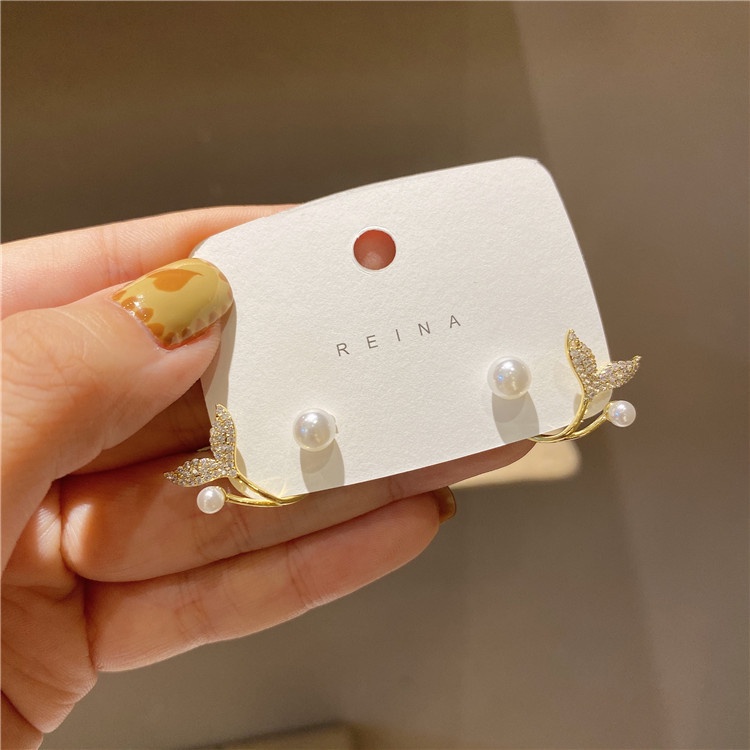 1 Đôi Bông Tai Hình Hoa Đính Đá Zircon Ngọc Trai Giả Sang Trọng Phong Cách Hàn Quốc Thanh Lịch Cho Nữ