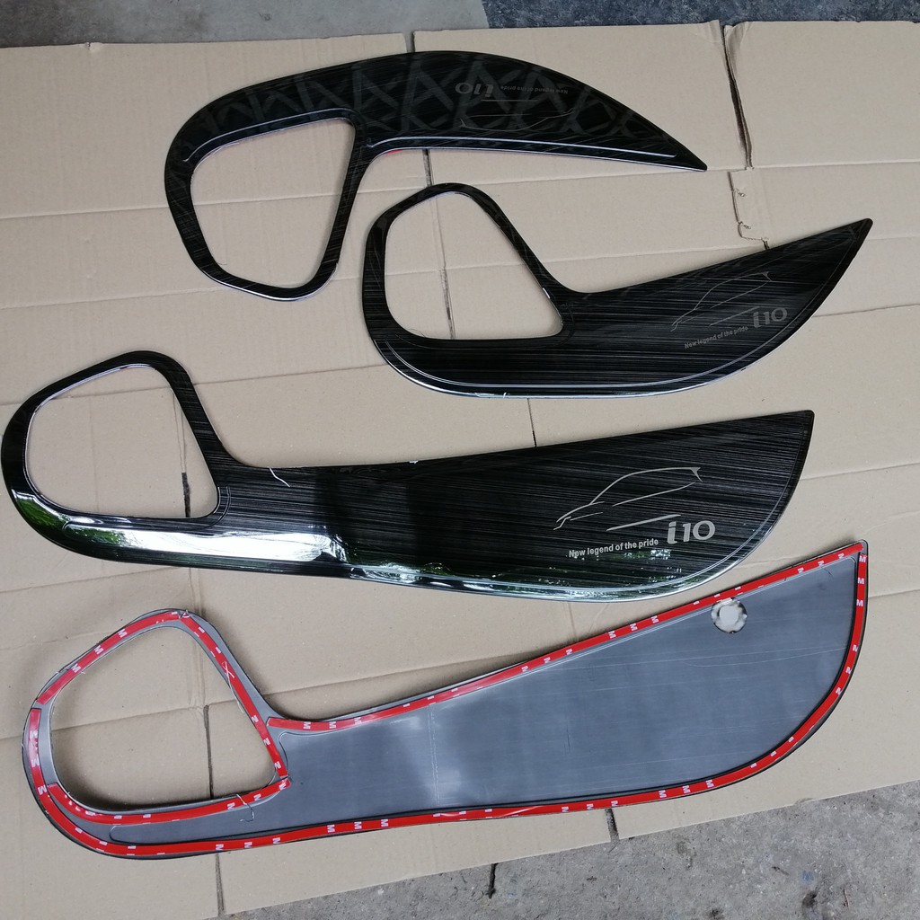 Bộ ốp tapli cánh cửa Titan cho xe Hyundai I10 form 2019 - 2021