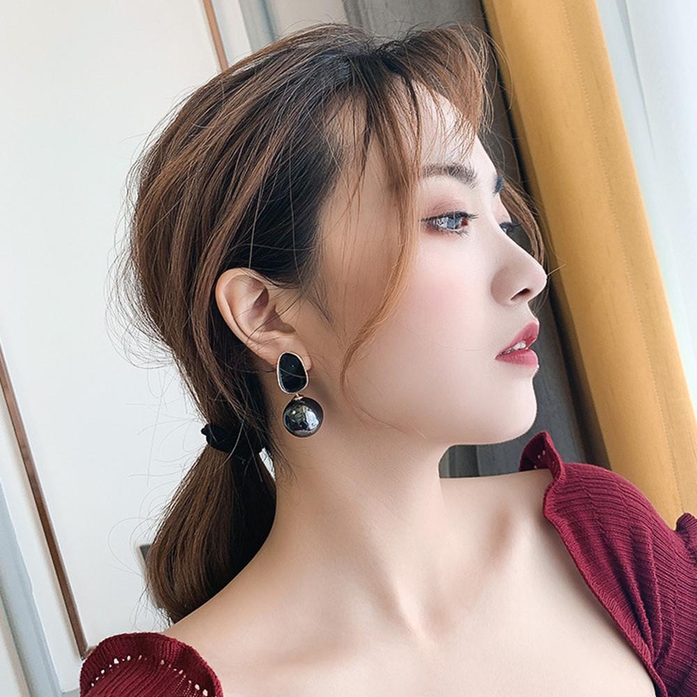 Bông Tai Hình Trái Thông Thời Trang Cho Nữ