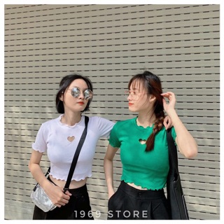 ÁO CROPTOP KHOÉT TIM