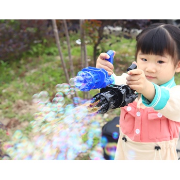 Đồ chơi thổi bong bóng xà phòng, máy thổi bong bóng