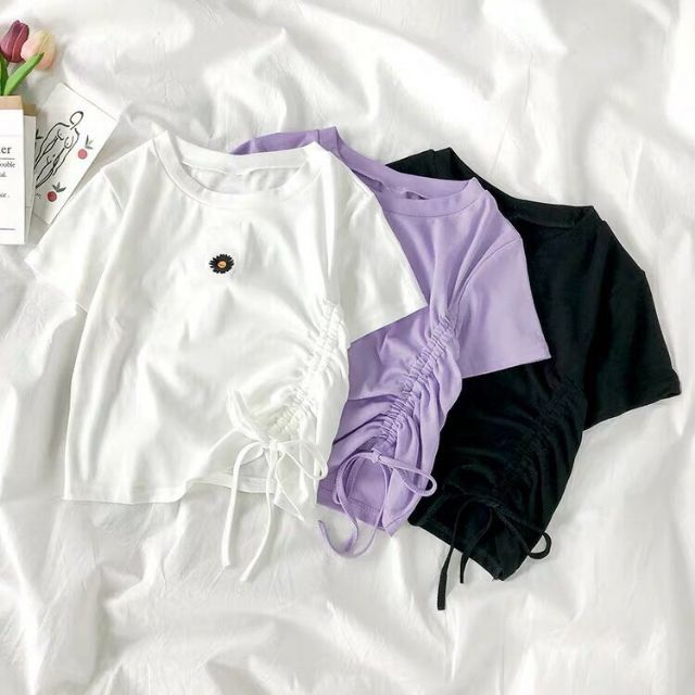 Áo kiểu thêu hoa cúc rút bên