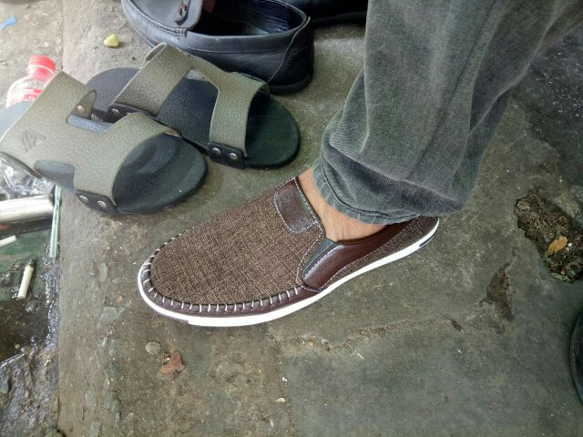 Giày lười nam vải bố 2 màu đen và nâu