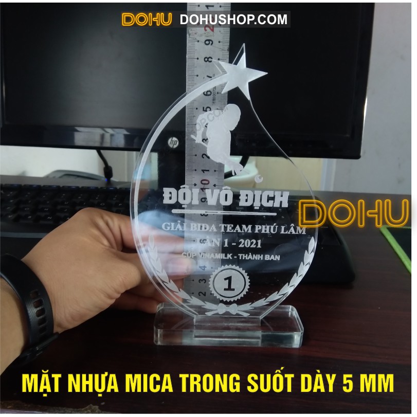 Cúp Kỷ Niệm Chương  Bằng Nhựa Mica Trong Suốt Khắc Tia Laser