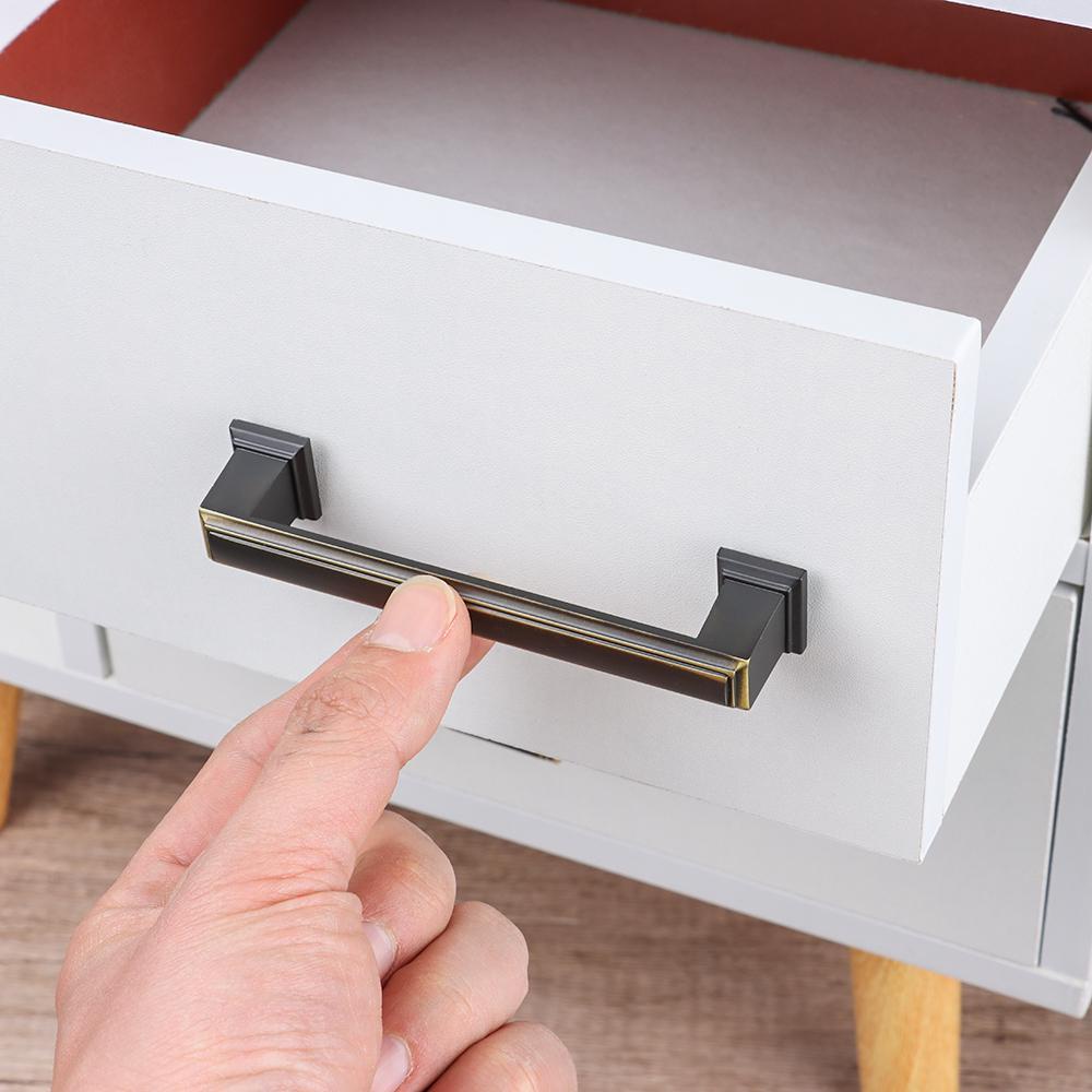 PISTA Tay Nắm Cửa Tủ Sang Trọng