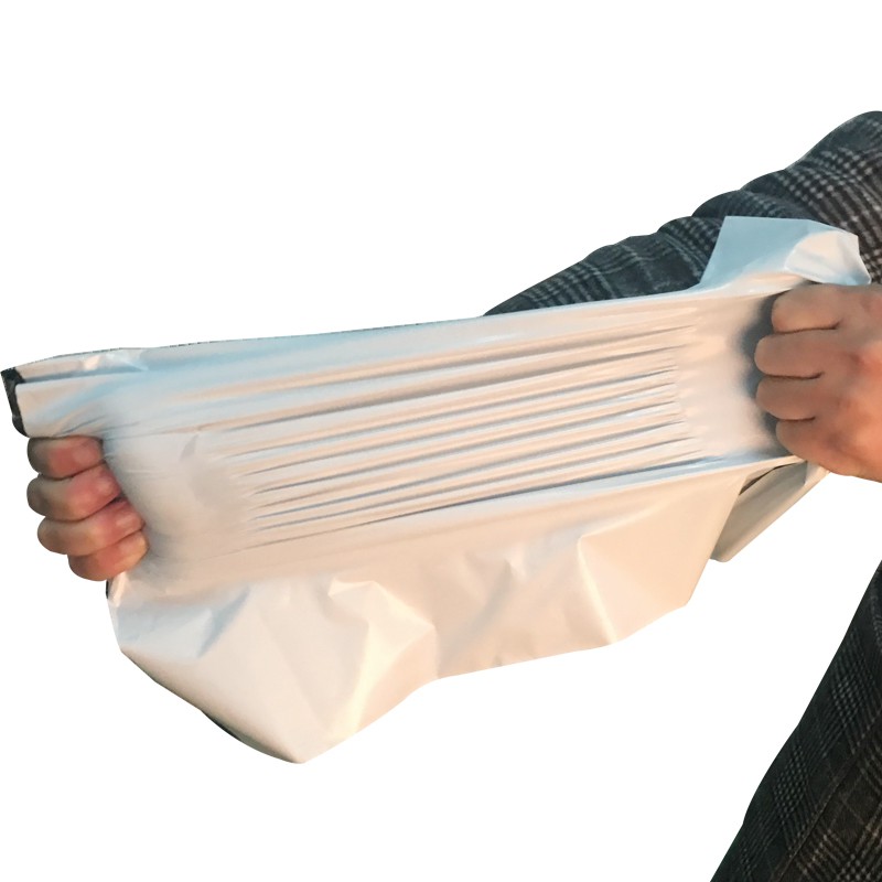 Bao bì gói hàng niêm phong 25x35cm màu trắng bịch nilong bao bì túi đựng vận chuyển hàng online