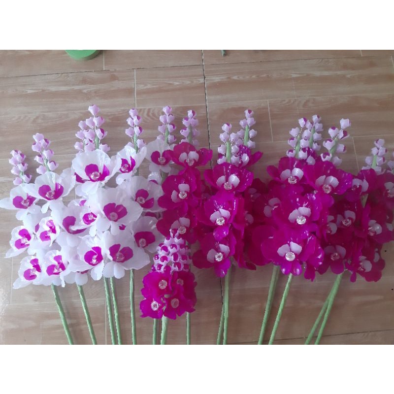 Cành hoa lan hồ điệp làm sẵn cho khách về tự cắm không bao gồm chậu