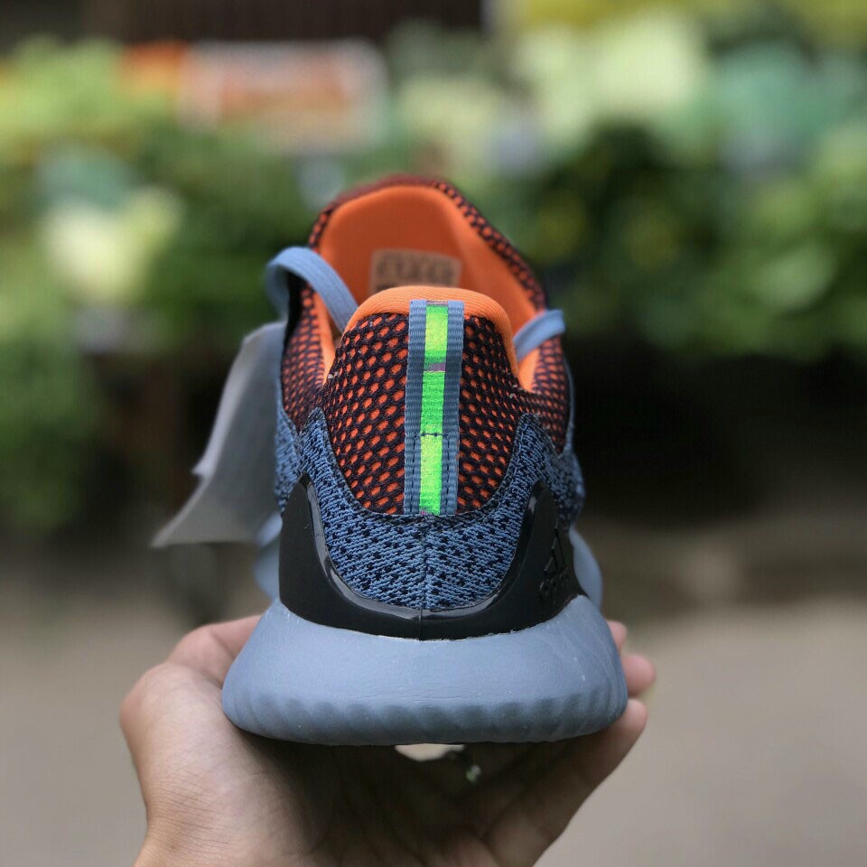 Giày Alphabounce Beyond