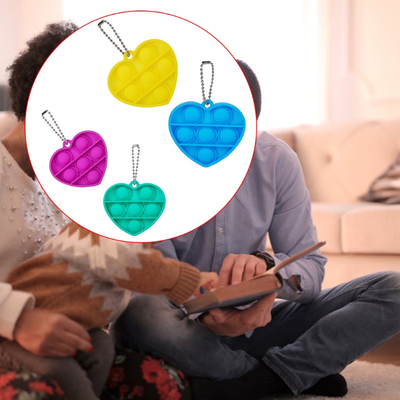 1 Đồ Chơi Bóp Giảm Căng Thẳng Hình Trái Tim Có Móc Khóa